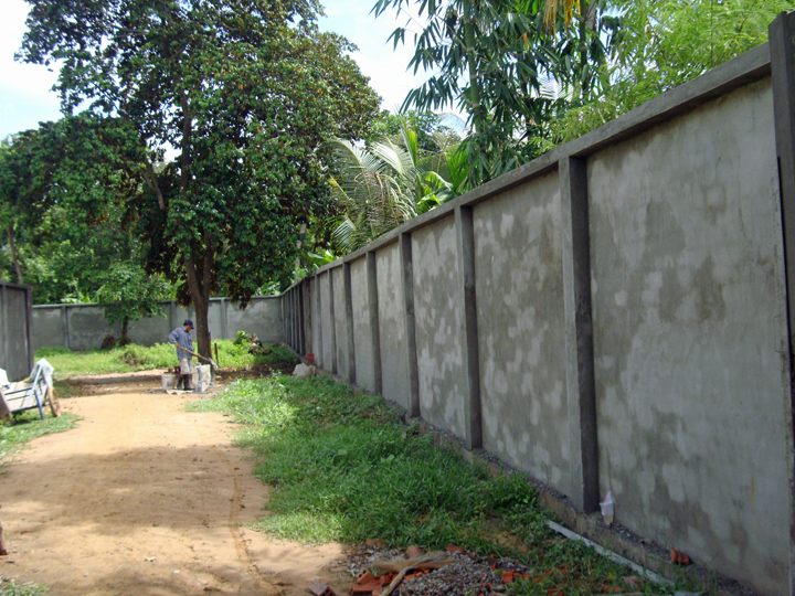 Entrance 4